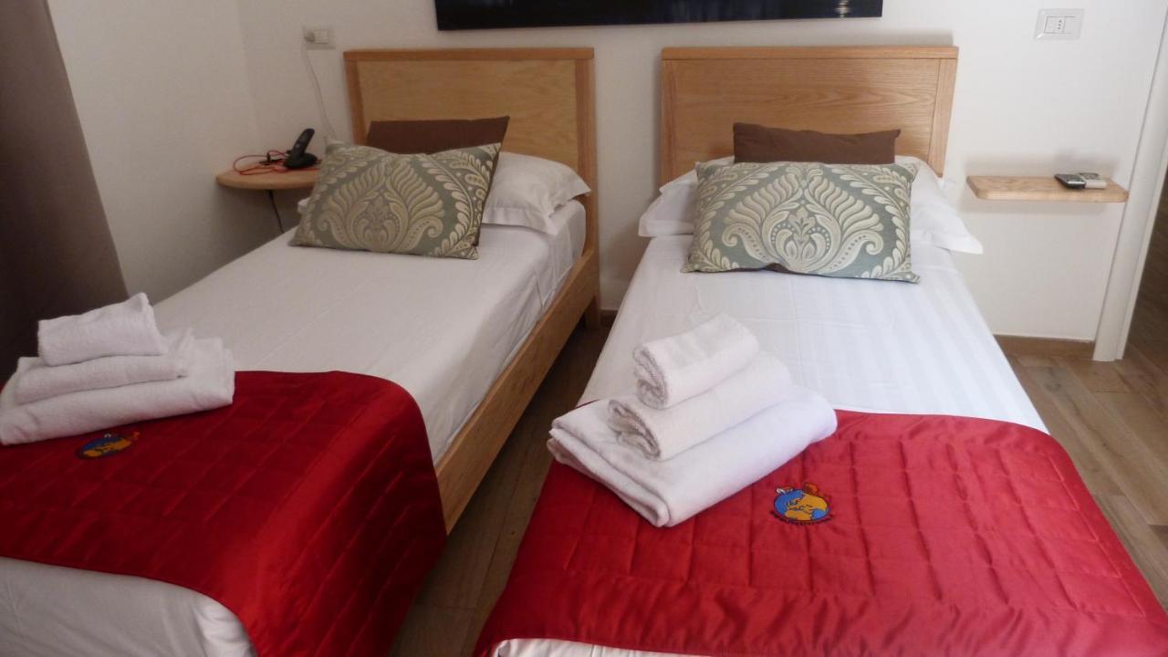 Flatinrome Trastevere Deluxe Rooms - Green Patio Екстериор снимка