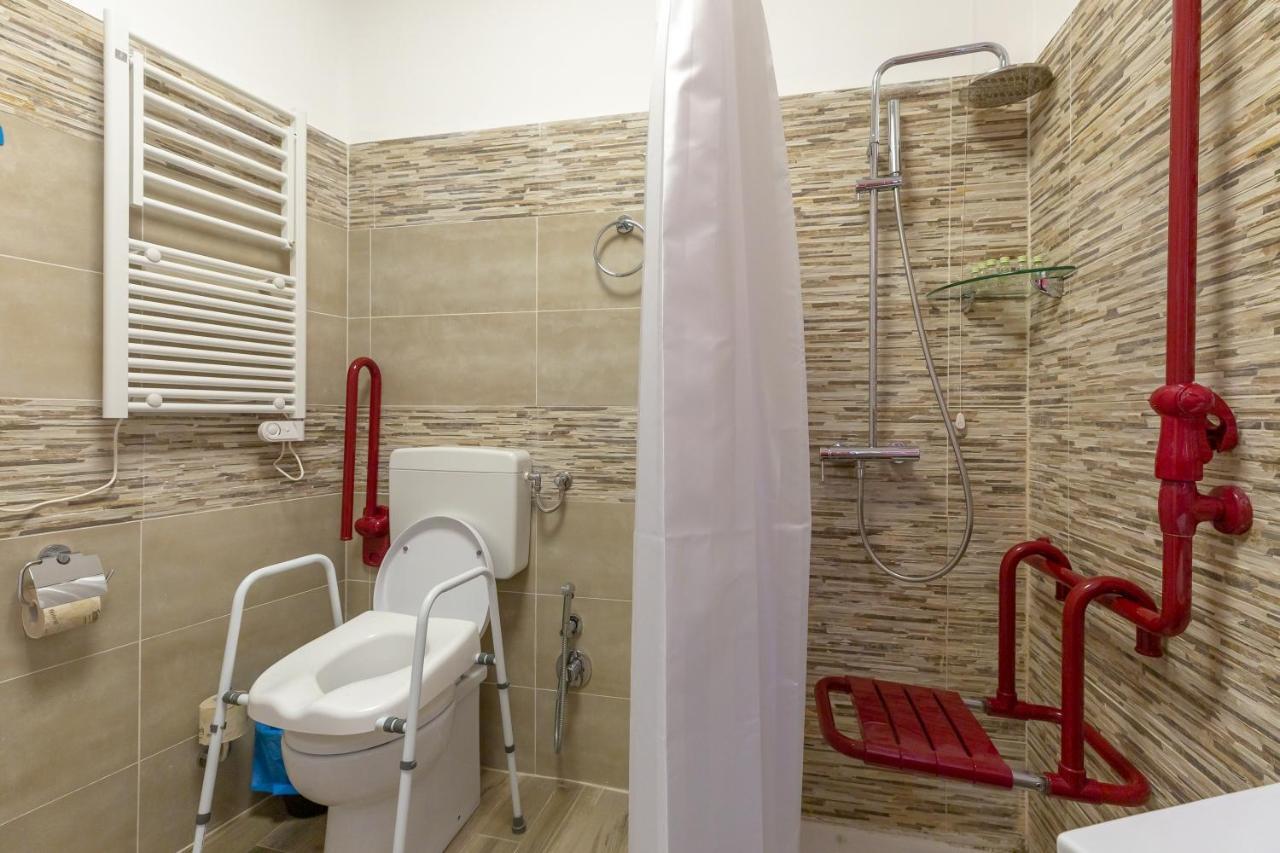 Flatinrome Trastevere Deluxe Rooms - Green Patio Екстериор снимка