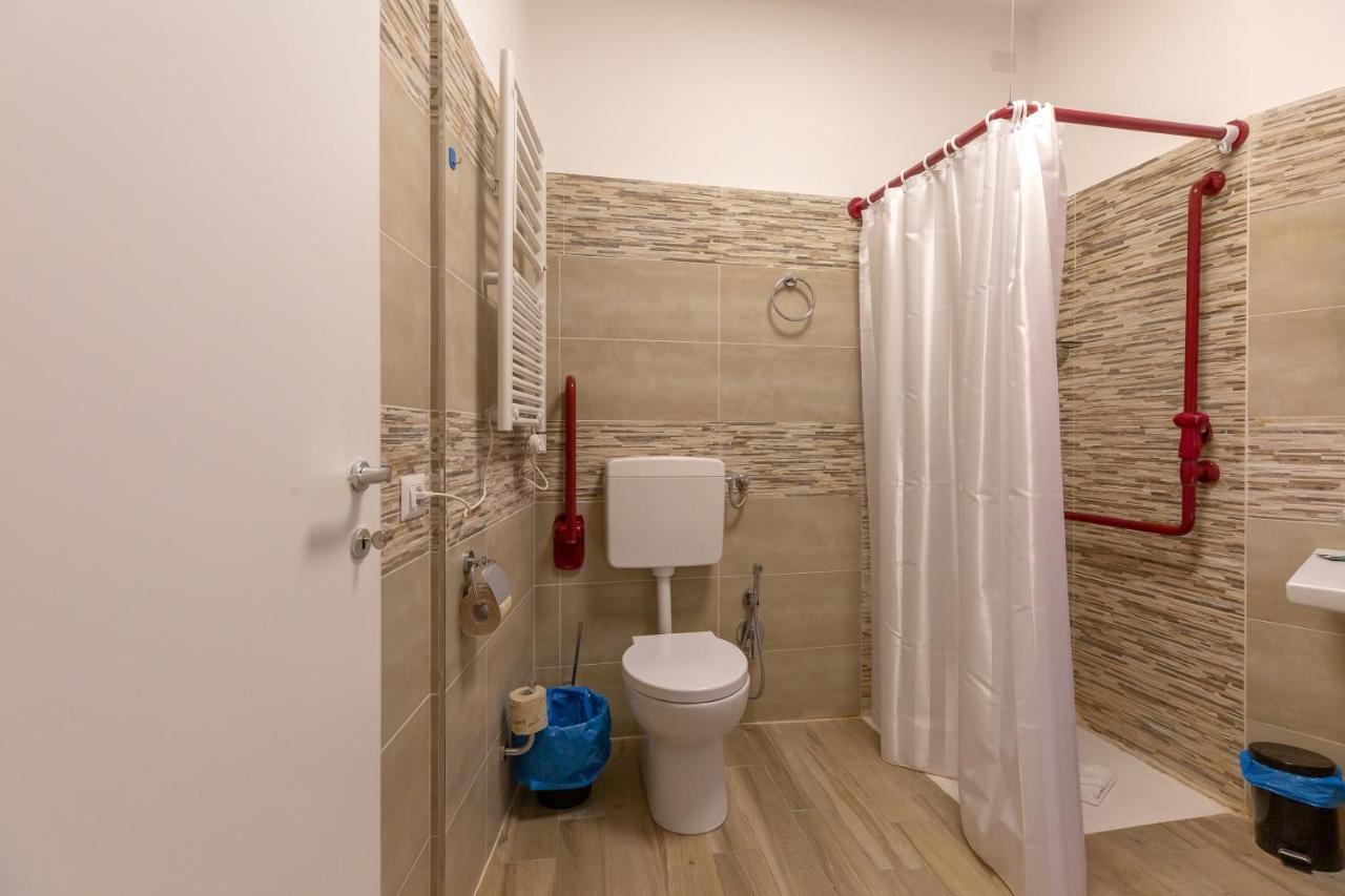 Flatinrome Trastevere Deluxe Rooms - Green Patio Екстериор снимка