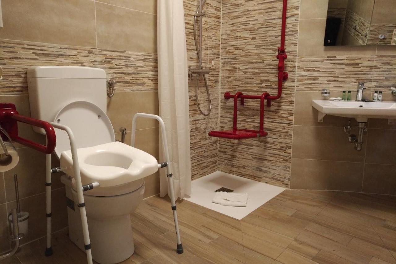 Flatinrome Trastevere Deluxe Rooms - Green Patio Екстериор снимка